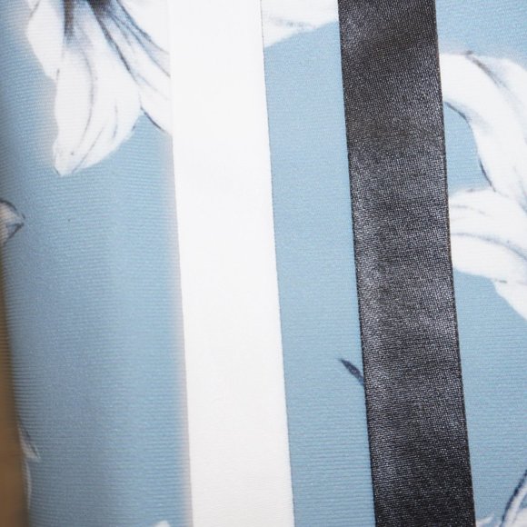 New AVEC LES FILLES Blue Floral Leggings L - Picture 8 of 10